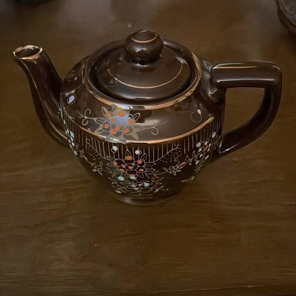 MCM Vintage Floral Brown Ceramic Teapot and Sugar Bowl Set - Picture 2 of 16